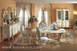 Model Klasik Set Kursi Meja Makan Furniture Jepara KKS 218